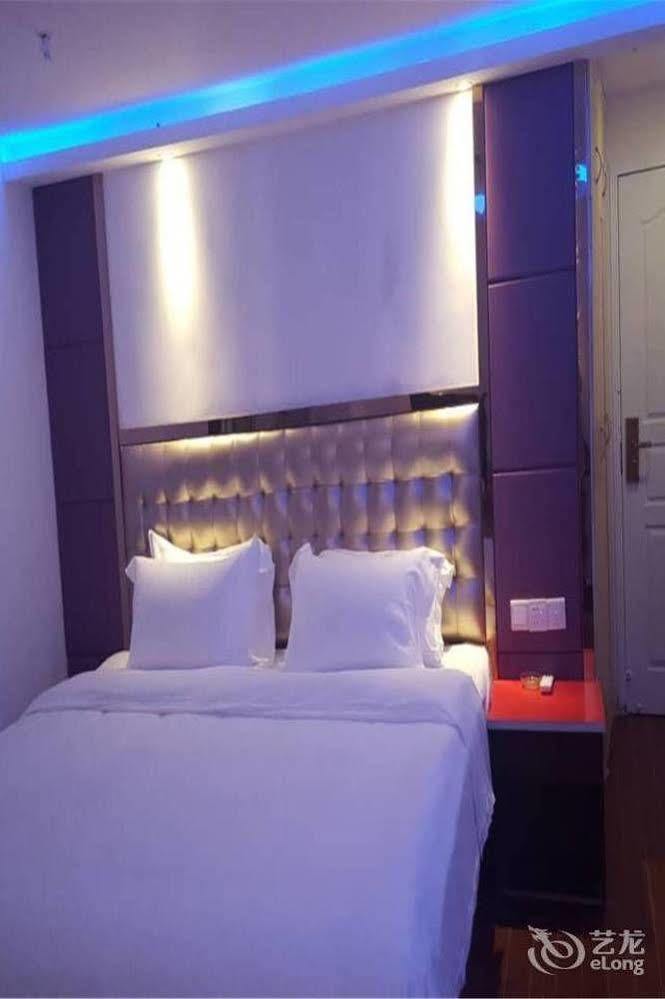 Fuyide Hotel Шэньчжэнь Экстерьер фото